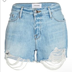 FRAME Le Cut-Off Denim Shorts